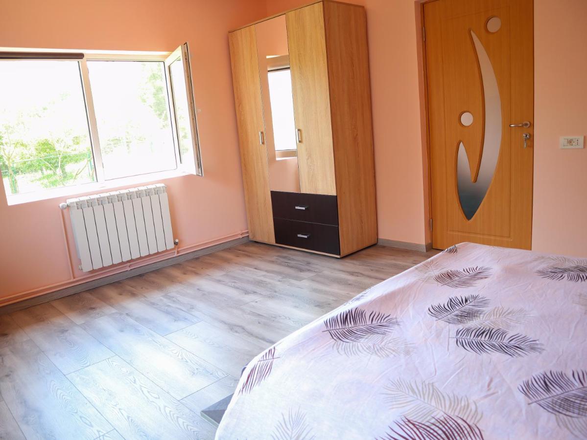 Casa Ili * Breaza (Prahova)